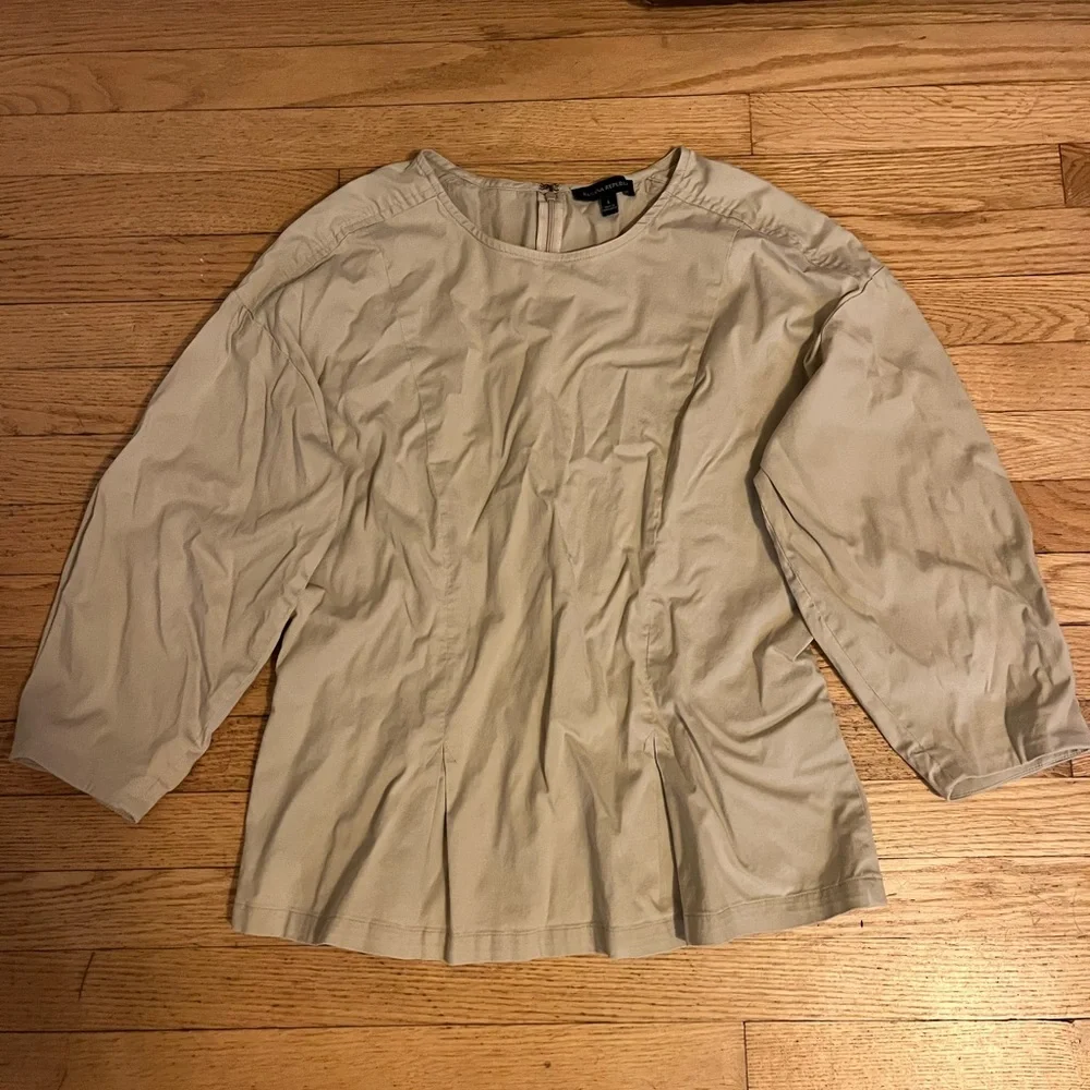 Banana Republic  Beige Women's Puff-Sleeve Top
